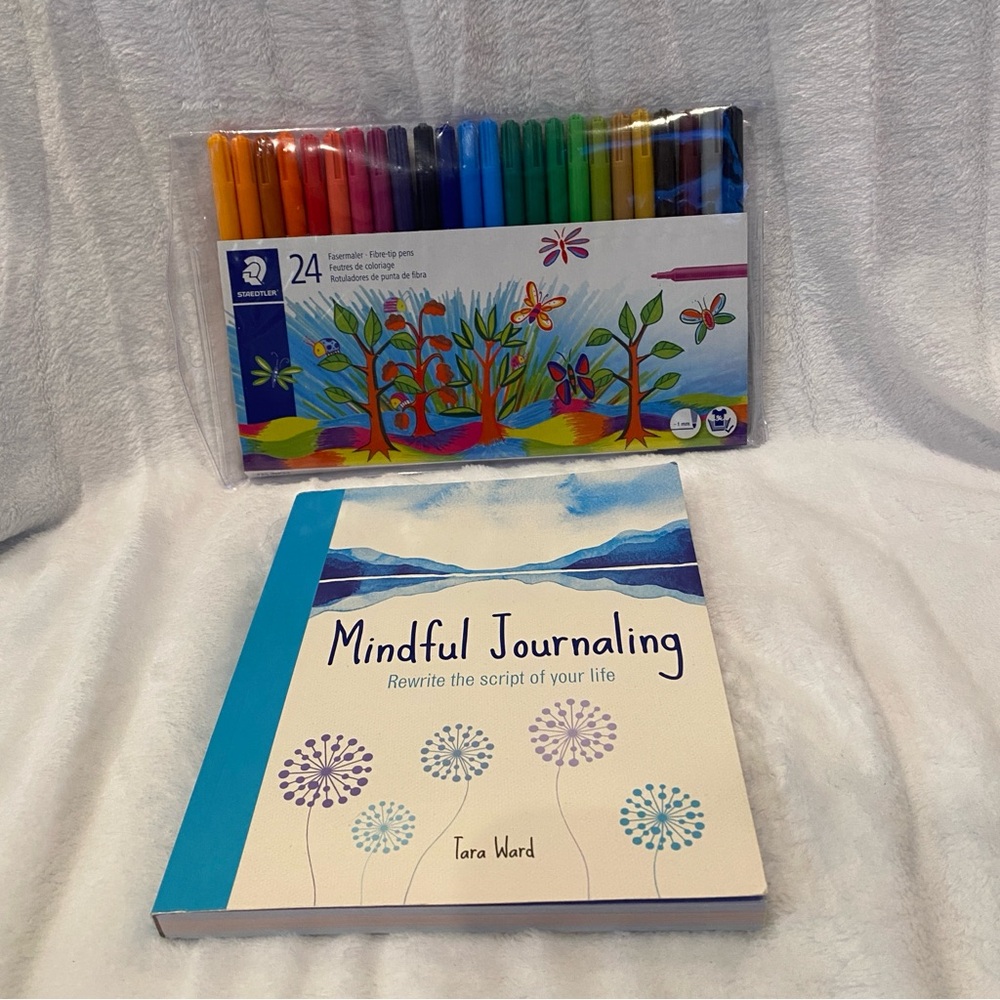 Bundle of "Mindful Journaling" Paperback and 24-pk Staedtler Fibre-Tip Pens NWT